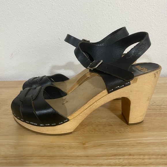 Swedish Hasbeens Leather Peep Toe Wooden Ankle Strap Sandals Heels Black 36 6 - Picture 2 of 7